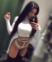 Arap Escort Kızında Gizemli Zevkleri Keşfedin