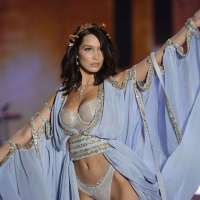 Özbek Eskort Cazibe Bombası - Sevgiliniz Olmak İçin Hazır