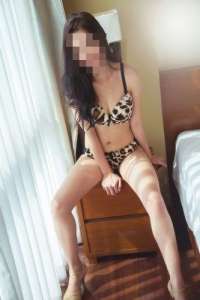 Sevda Dolu Geçelerinize Renk Katmak İçin Bekleyen Türk Escort