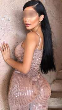 Sıra Dışı Bir Güzellik İle Tanışın: Türk Escort Aylin