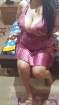 Türk Escort Tuana: Tutkulu, Temiz ve Çekici Bayan