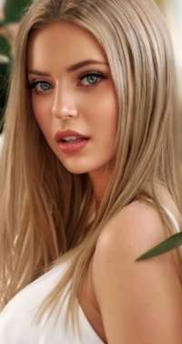 Uzak Doğu'nun Büyüsünü Hissetme Zamanı: Rus Escort Bella